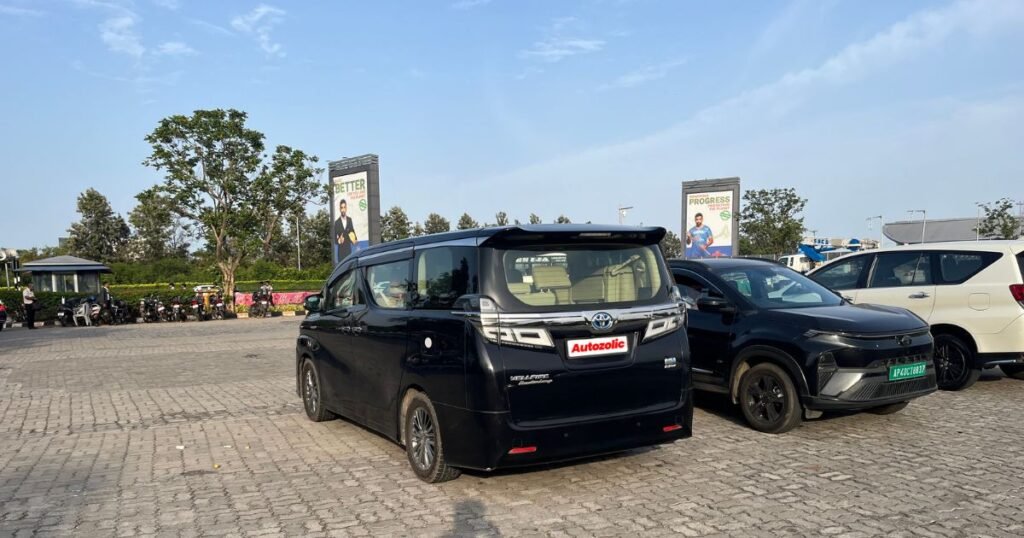 Toyota Velfire 2025